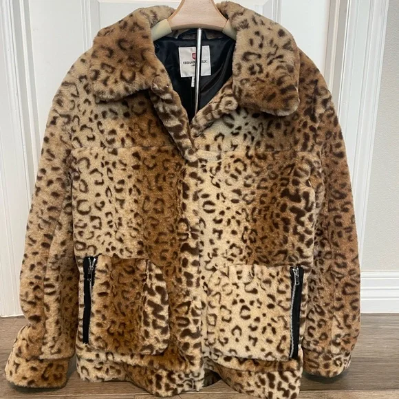 Urban Republic Faux Fur Coat - Picture 3 of 11